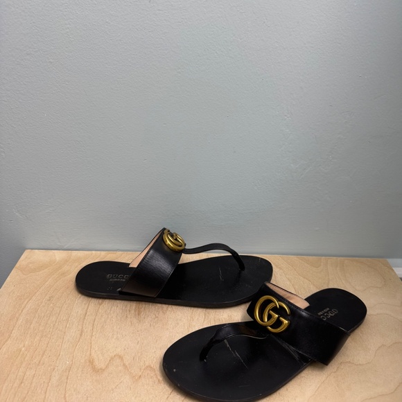 Gucci Leather Thong Sandals - Size 36 - Picture 3 of 5